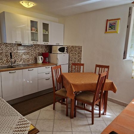 Apartments Luka & Sara ザダル エクステリア 写真