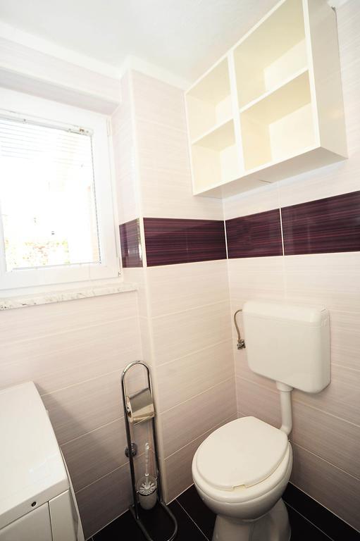 Apartments Luka & Sara ザダル エクステリア 写真