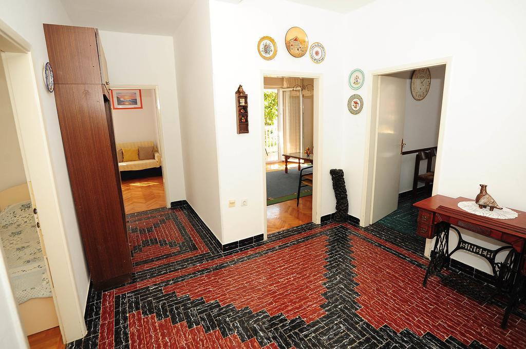 Apartments Luka & Sara ザダル エクステリア 写真